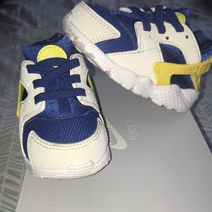 COPY - Baby sneaker. Pre-loved. Sold